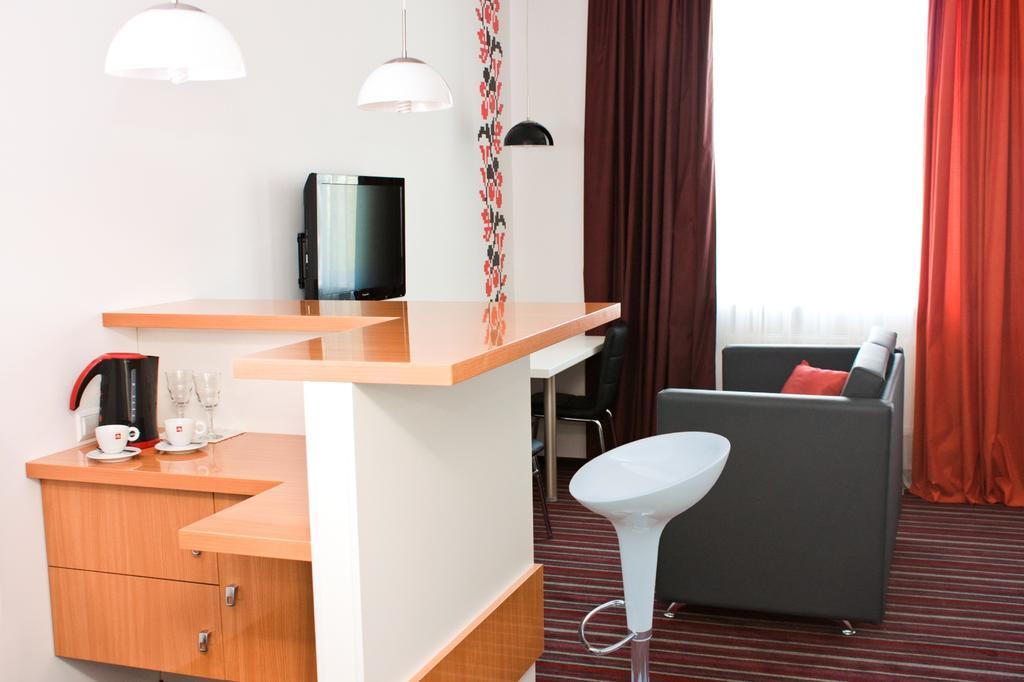 Hotel Kalyna คาร์คิฟ ภายนอก รูปภาพ